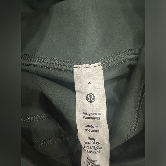 Lululemon Base Pace High-Rise Reflective Short Biker Size 2 Smoked Spruce Green - Picture 5 of 8